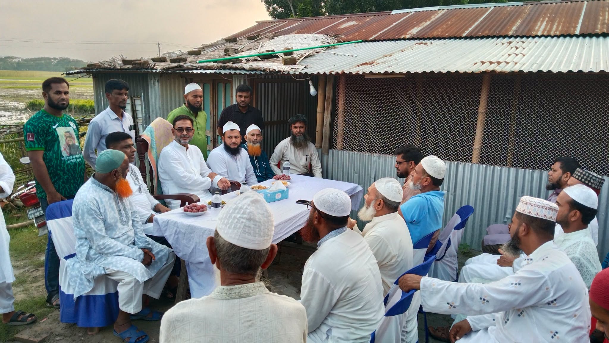 মিরাকান্দা পূর্বপাড়া জামে মসজিদ নির্মাণে অর্ধেক ব্যয় বহনের ঘোষণা তালুকদার নাজমুল হাসানের