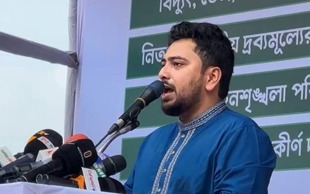 লংমার্চে বাধা দিলে ৬ দফা দাবি ১ দফায় পরিণত হবে: নাহিদ ইসলাম